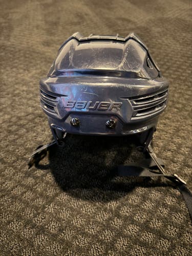 Small Bauer Re-Akt 200 Helmet