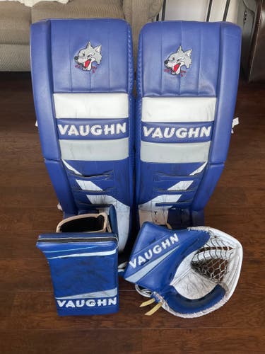 Custom Graphic Vaughn V9 Pro Carbon Goalie Pads, Glove, & Blocker Set - 34+1