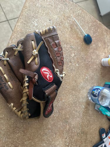Kids left handed glove rawlings