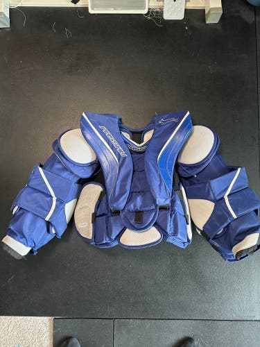 Used Sr. Small Passau Goalie Chest Protector