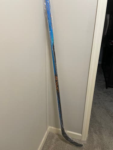 Senior New Right Handed Bauer Nexus Sync Hockey Stick P92 87 flex