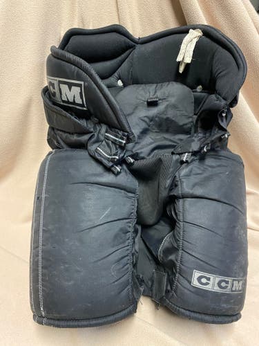 Junior Used Medium CCM Tacks 492 hockey girdle