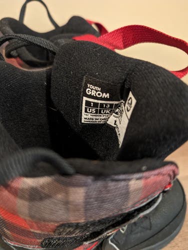 Kid's Burton Grom Snowboard Boots Youth Size 1