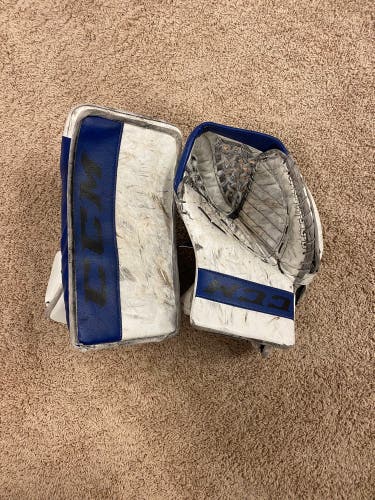 Used Regular Pro Stock Retro Flex Pro Glove And Blocker Canadian Made