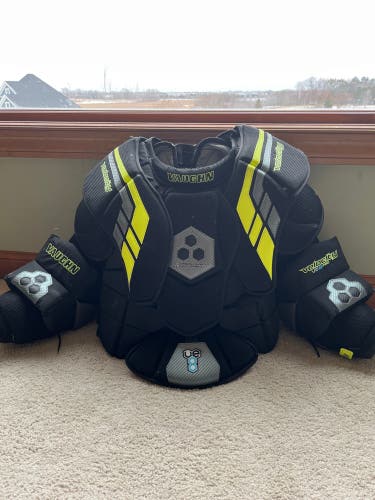 Medium Vaughn Velocity VE8 Pro Goalie Chest Protector
