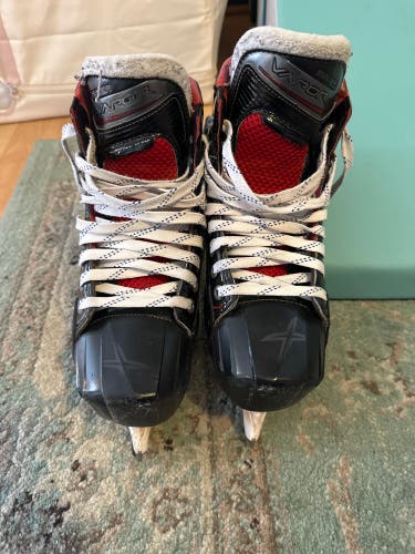 Senior Bauer Regular Width Size 7.5 Vapor 1X Hockey Goalie Skates