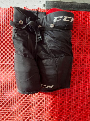 Youth New Large CCM QuickLite Hockey Pants