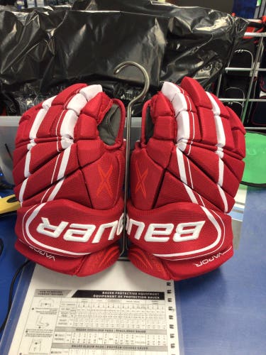 Bauer Vapor X900 lite hockey gloves 14"
