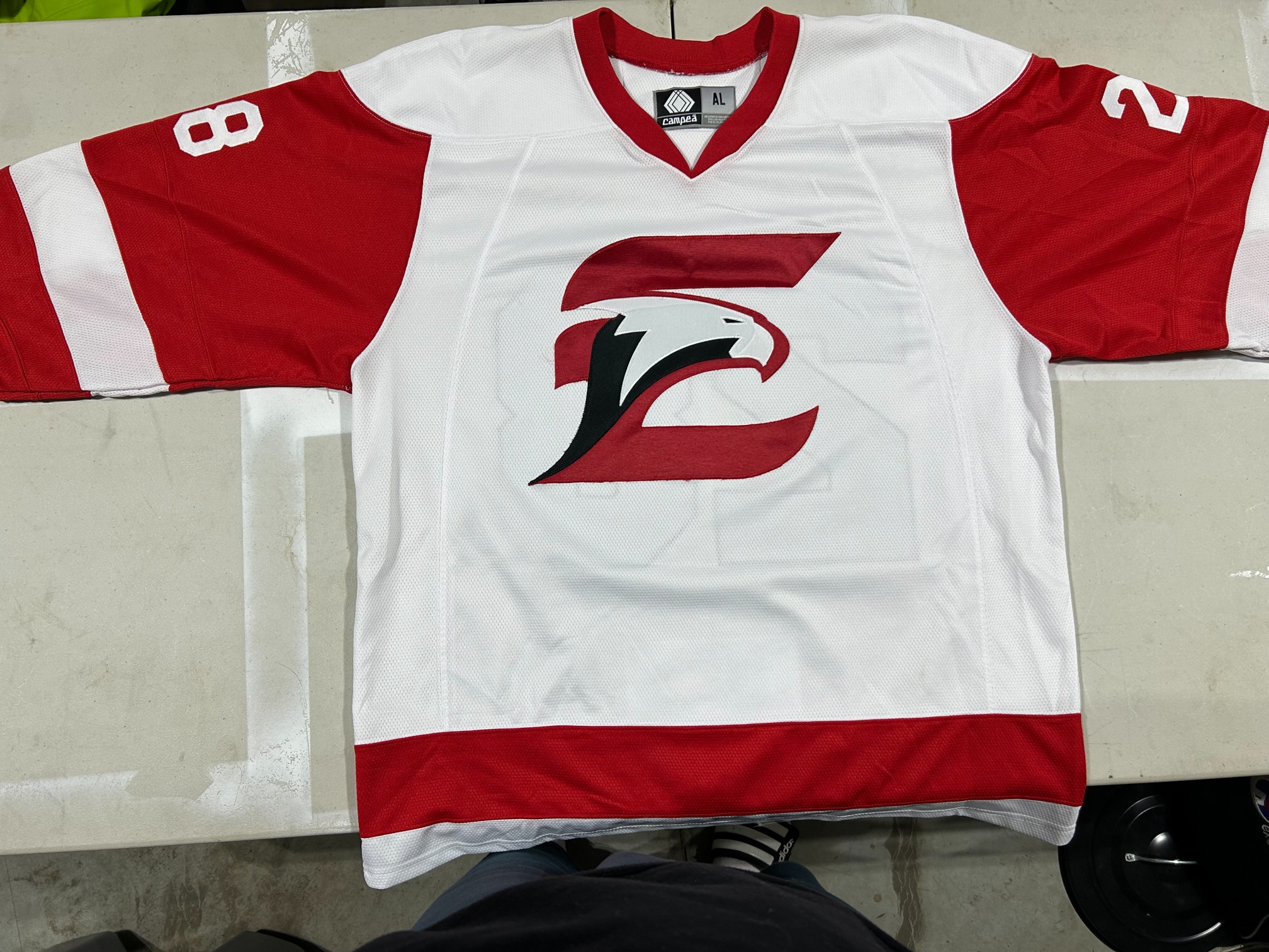 Red Used Large/Extra Large Men's Jersey