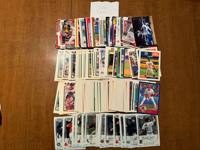 Lot Of Baseball Cards