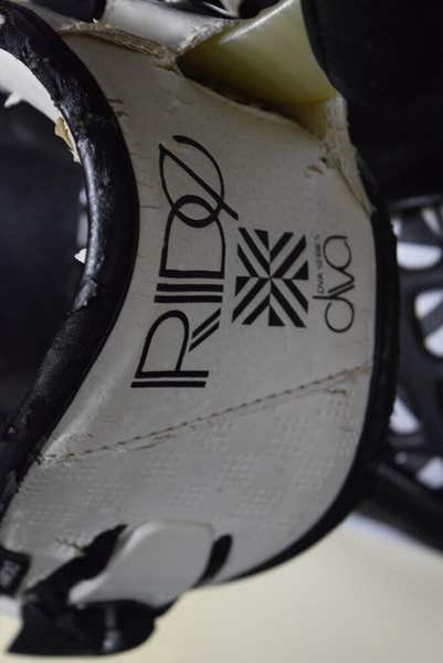 K2 SKYLA SNOWBOARD SIZE 143 CM WITH RIDE MEDIUM BINDINGS