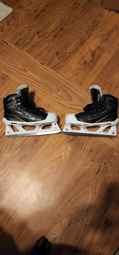 Size 4 CCM Tacks 4092 Goalie Skates