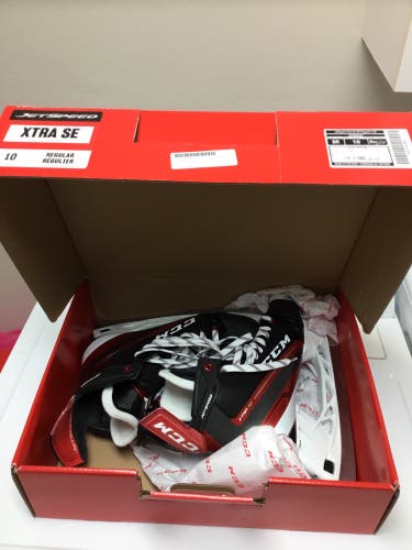 CCM Jetspeed Xtra SE Sr Size 10 R Hockey Skates