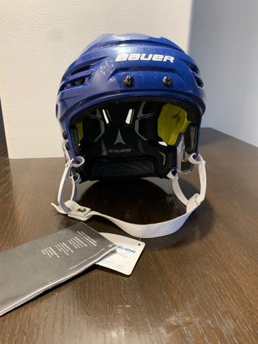 New Large Bauer IMS 9.0 Helmet  HECC THE END OF 11/2022