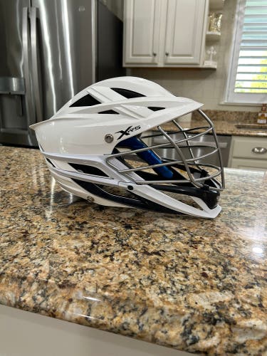 White Cascade XRS Helmet