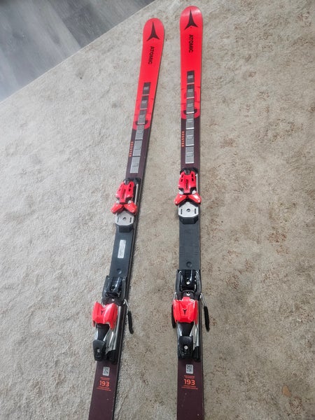 Used Men's 2022 Atomic 193 cm Racing Redster FIS GS Skis With Bindings