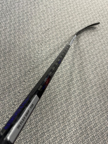 CCM Trigger 7 70 flex P29 curve left hand stick