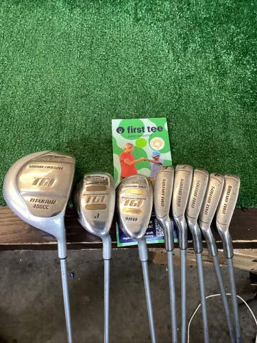 Square Two TGI Golf Set Driver, Hybrids, Irons With Ladies Graphite Shafts