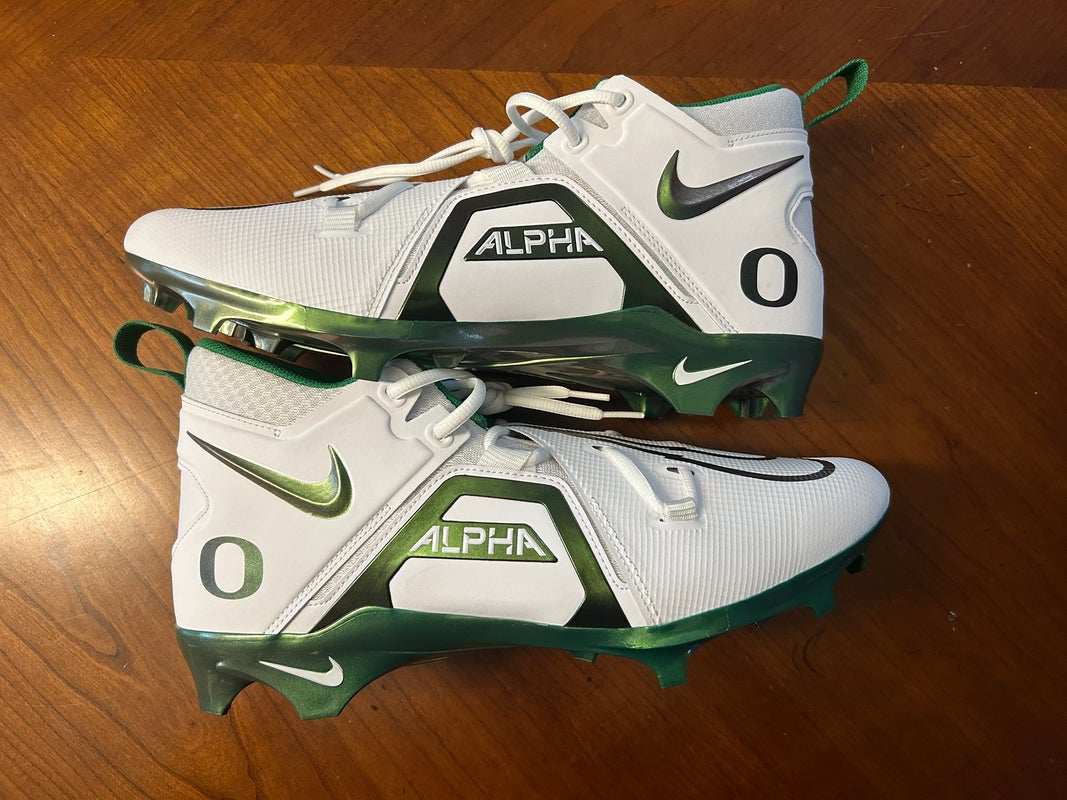 14w football cleats