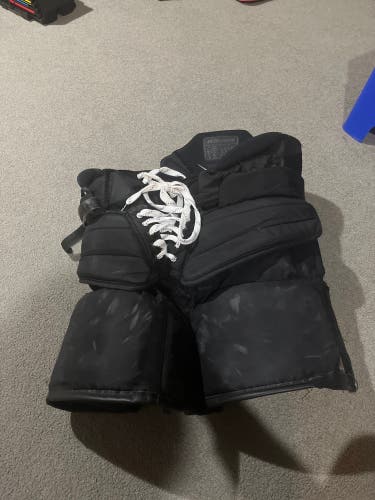 Used Small Bauer  1S Hockey Goalie Pants