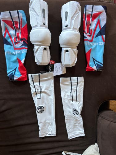 New Medium Maverik shift Arm Pads