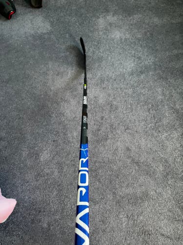 Used Right Handed P92 Vapor Hyperlite Hockey Stick
