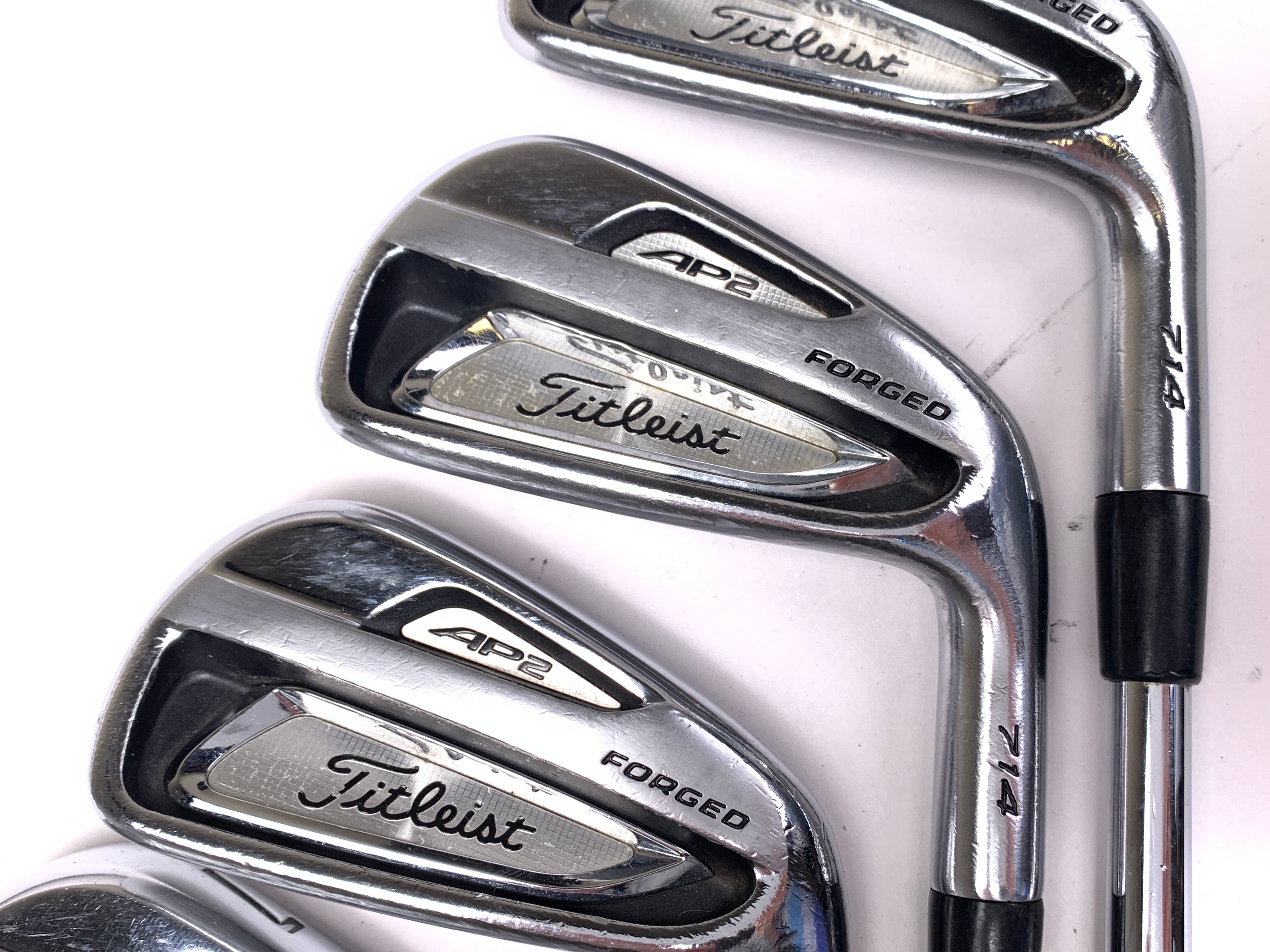 Titleist AP2 714 Iron Set 4-9 Dynamic Gold Tour Issue X100 Extra