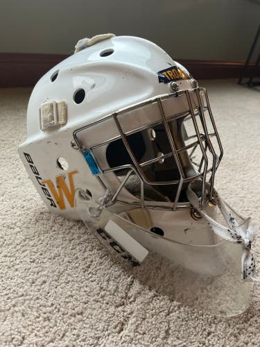 Used Bauer Profile 950 Goalie Mask