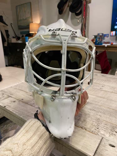Bauer 960 Goalie Mask