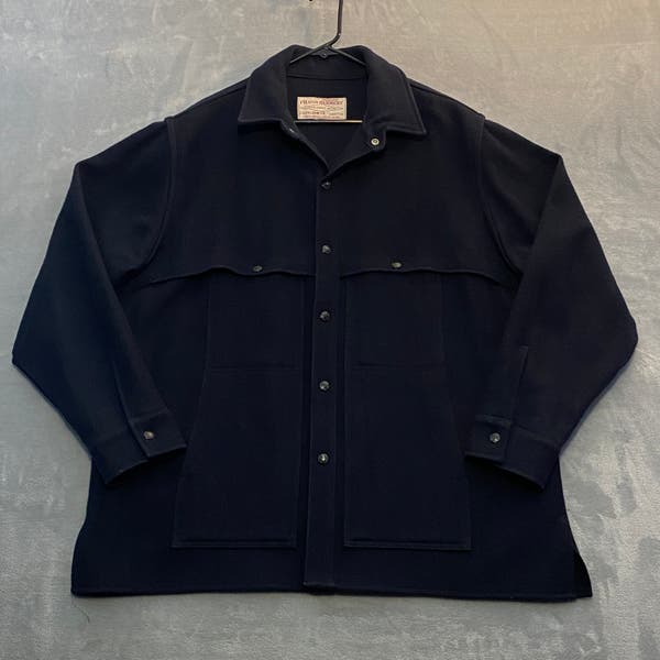 CC Filson Mackinaw Wool Cape Coat Men XL Navy Style 95 Heavy Made