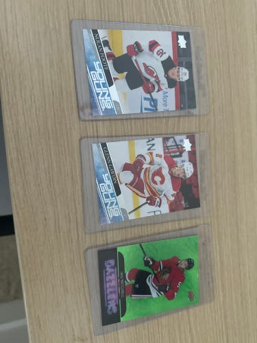3 Hockey Cards