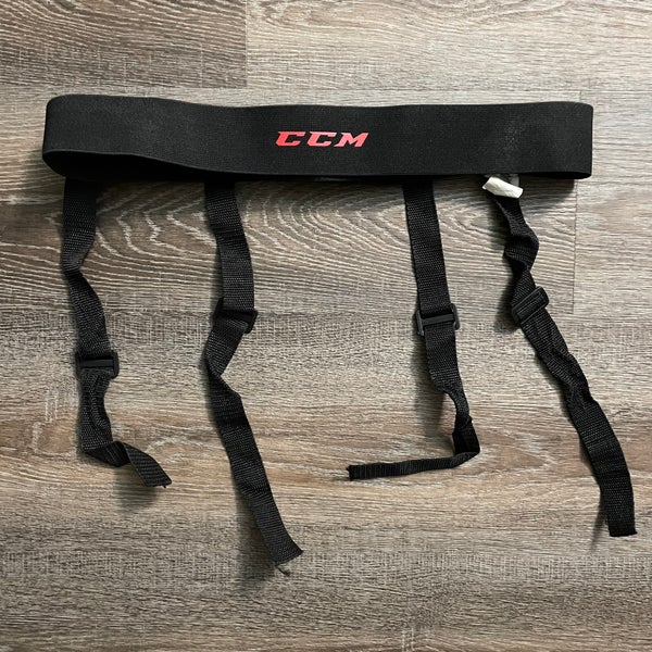 *FREE SHIPPING* CCM Goalie Knee Protector Garter Belt Sr