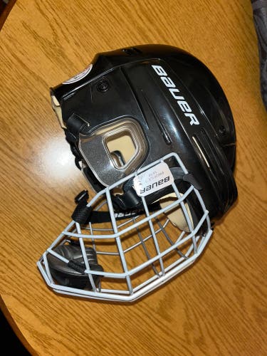 Bauer helmet Jr