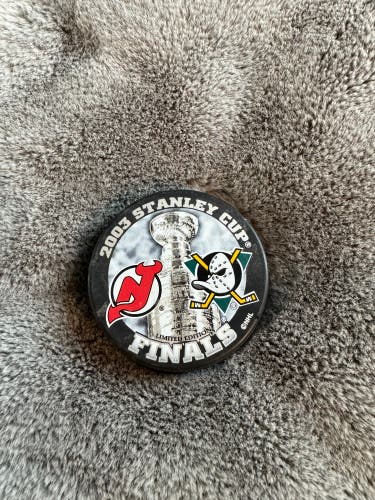 2003 Stanley Cup Final Mighty Ducks NJ Devils Official Game Puck