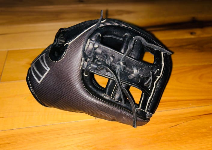 Infield 11.5" REV1X Baseball Glove