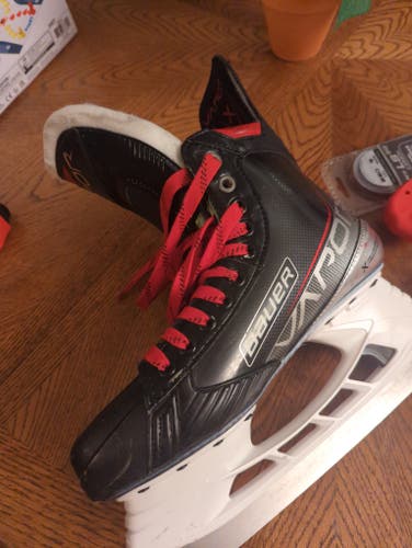 Intermediate Used Bauer Vapor 3X Hockey Skates Regular Width Pro Stock 7.5