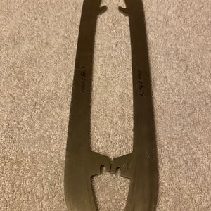 CCM Hockey XS1 Pro Steel Runners Size 263