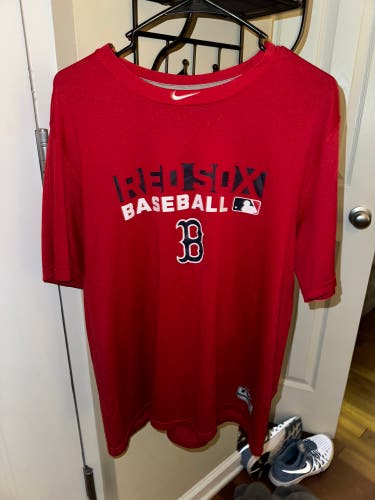 Boston Red Sox: Nike Dri-Fit - Large