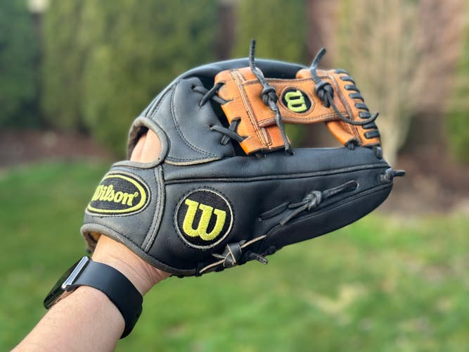 Wilson A2000 11.75” Model 1787 Baseball Glove Japan