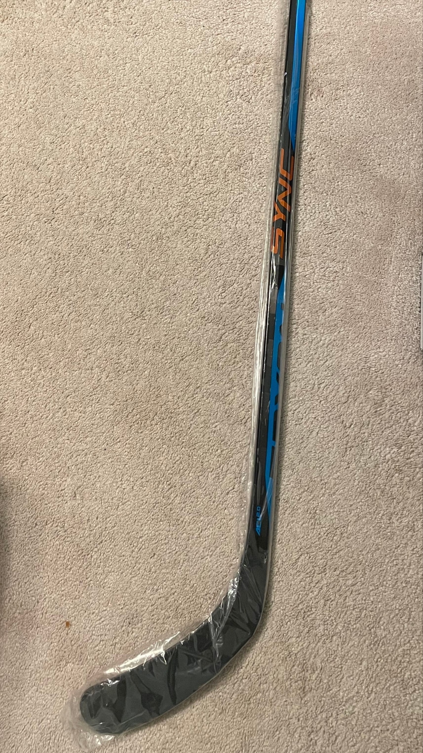 New Intermediate Bauer Left Hand Nexus Sync Hockey Stick P92
