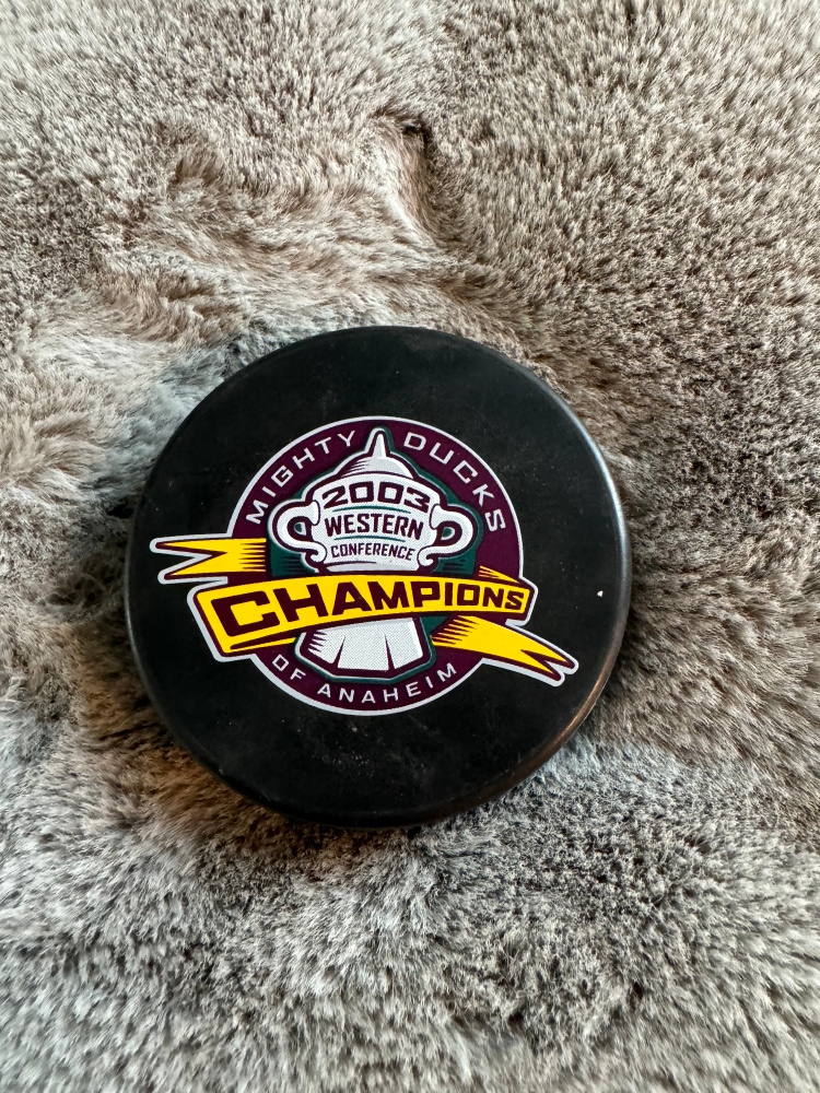 Mighty Ducks 2003 Western Conference Champions Commemorative Puck