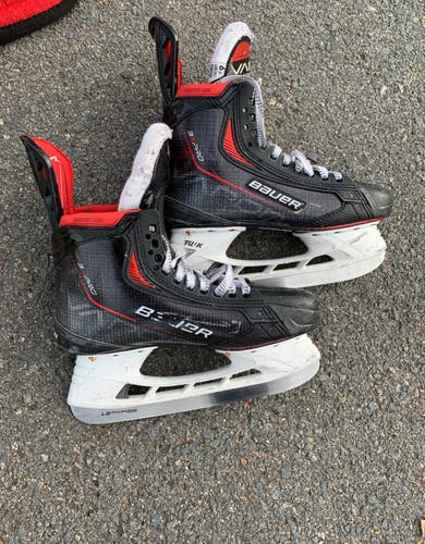 Intermediate Bauer   6.5 Vapor 3X Pro Hockey Skates