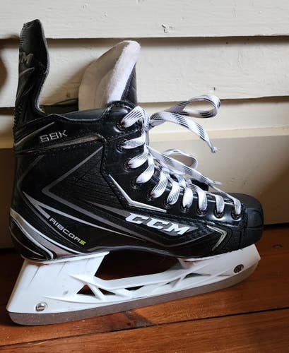 Used CCM RibCor 68K Hockey Skates 7