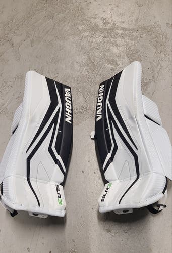 Like New 26" Vaughn SLR3 Jr. Goalie Leg Pads