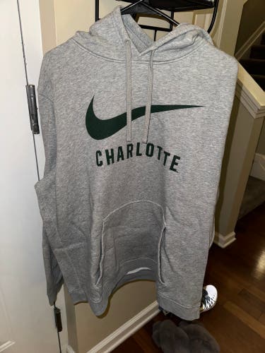 Charlotte Nike Hoodie - XL