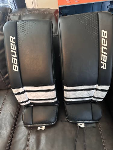 Used Small Bauer  Gsx Goalie Leg Pads