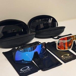 Oakley Sutro Bundle White/Black Frames