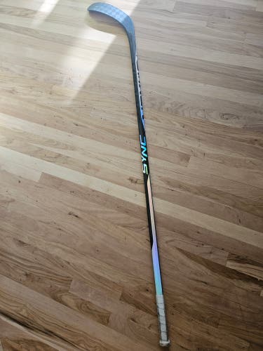 Used Senior Bauer Right Handed Nexus Sync Hockey Stick P90TM Pro Stock