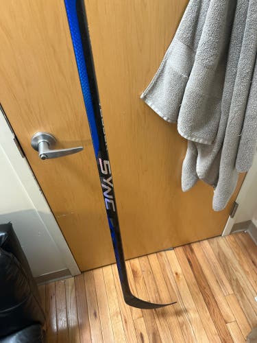 Used Right Handed P92M Pro Stock Nexus Sync Hockey Stick