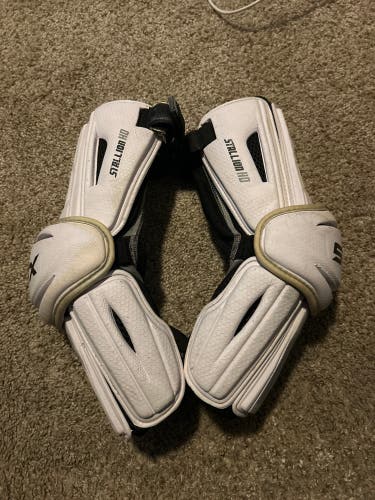 Lightly Used STX Stallion HD Arm Guards